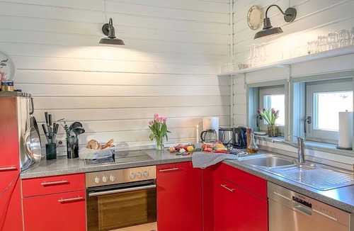 Luckow House | traumHaff® Cozy house of the boatmen, private NORDICSPA, fireplace, rowing boat