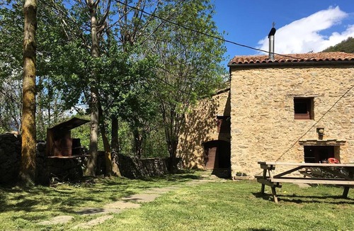 Pardines Cottage | Typical mountain cottage in Pardines, 7 km Ribes de Freser. Catalan Pyrenees