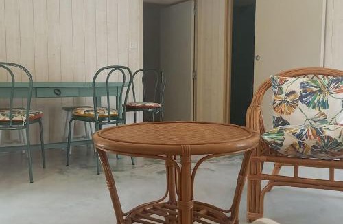 Saint-Cierge-sous-le-Cheylard Apartment | Une pause Champêtre : gîte avec terrasse