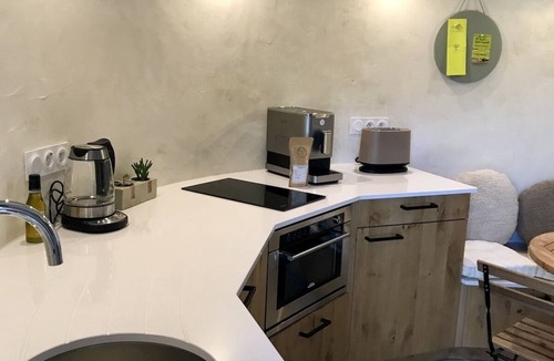Oppede Apartment | Unusual accommodation, Dovecote in the Luberon with Jacuzzi