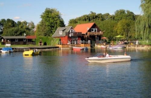 Neukalen Apartment | Urlaub am Peenestrom