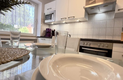 Center Apartment | Vacation apartment Küstenglück: 56sqm, centrally located in Wilhelmshaven, for up to 3 people