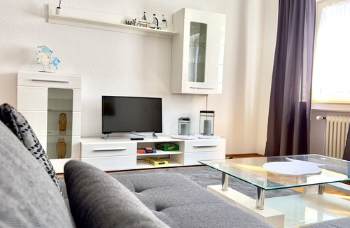 Center Apartment | Vacation apartment Küstenglück: 56sqm, centrally located in Wilhelmshaven, for up to 3 people