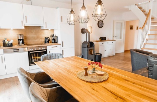 Grasberg Apartment | Vacation apartment/apartment for 6 guests with 80m² in Grasberg (96332)