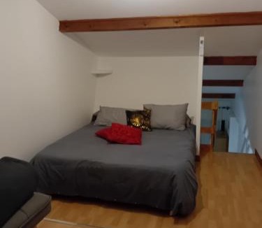 Nissan-lez-Enserune Apartment | Valérie