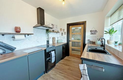 Glyn Ceiriog House | Valley View