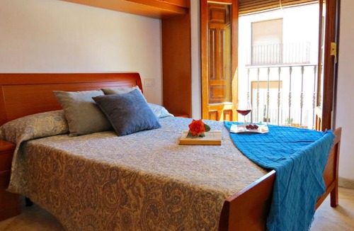 Distrito Centro Apartment | Via Alfaros