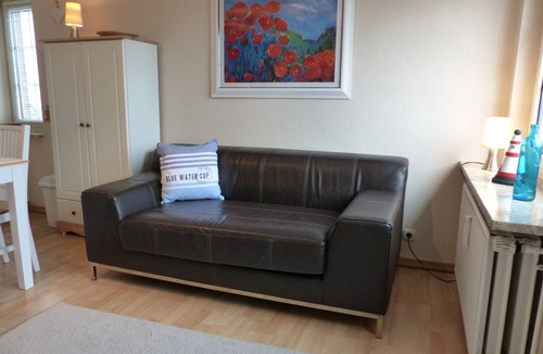 Friedrichskoog-Spitze Apartment | *VIEW OF THE DIKE*'CLOSE TO THE BEACH*'MAISONETTE*UP TO 4 PERSONS*BALCONY*