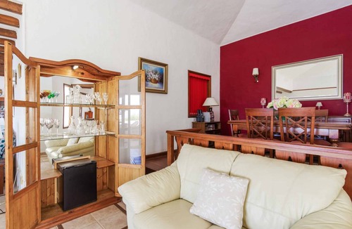 La Asomada Villa | Villa ∙ 4 bedrooms ∙ 6 guests