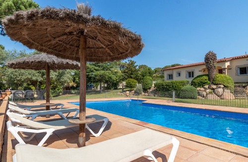 Santa Cristina de Aro Villa | Villa 'Bell Lloc St Cristina Dar' with Mountain View, Private Pool and Wi-Fi