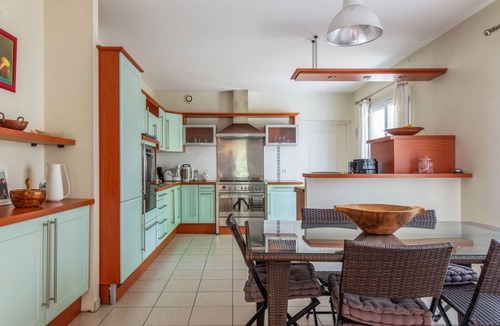 Villeneuve-les-Avignon House | Villa Castagnole - Welkeys