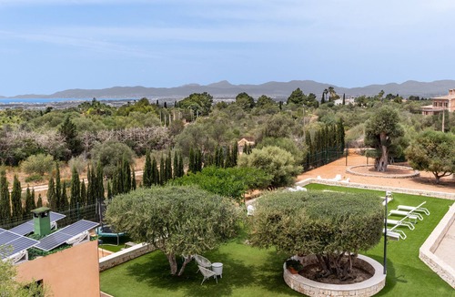 l'Aranjassa Villa | Villa 'Can Bellmunt' with Pool, Garden, Terrace & Wi-Fi