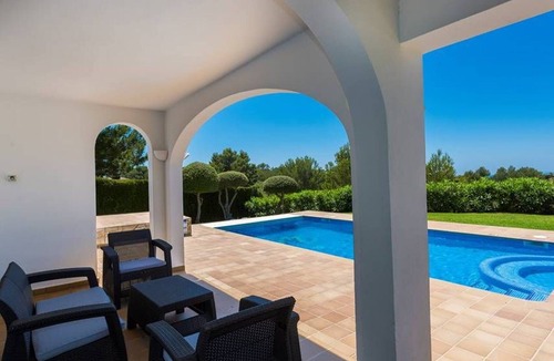 Torre Soli Nou Villa | Villa Finesse 2 - Lovely 3 bedrooms villa - Great pool area - Perfect for.