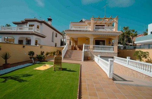 Rincon de la Victoria Villa | 'Villa Ilusión Home' with Private Terrace, Wi-Fi and Air Conditioning