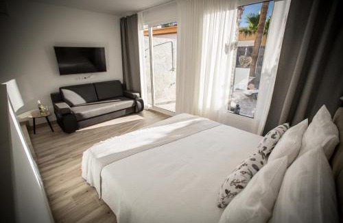 Solana del Matorral Apartment | Villa Jandia Modern new studio Morro Jable Private Cosy Garden and Parking