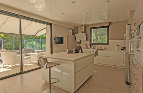 Cadereau House | Villa Jupiter Nîmes Romaine