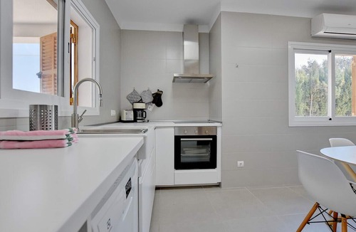 Ses Cadenes Villa | Villa Maravilas 2 next to the beach with private pool and garden