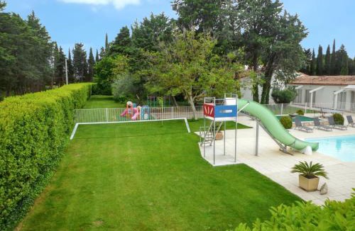 Meynes Villa | Villa spacieuse et élégante à Meynes avec piscine privée