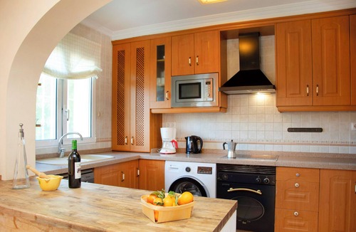 Casas de Torrat Villa | Villa 'Verano' with Private Pool, Wi-Fi and Air Conditioning