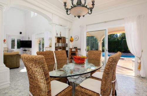 Trencall Villa | Villa Villa Mamounia 2 by Interhome