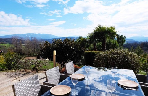 Vaulx Villa | Villa with pool, mountain views, 20 minutes from Lake Annecy