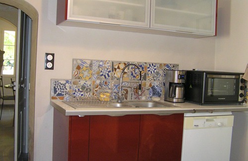 Fontvieille House | Village house in Provence for 2 to 4 people at the foot of the Alpilles mountains