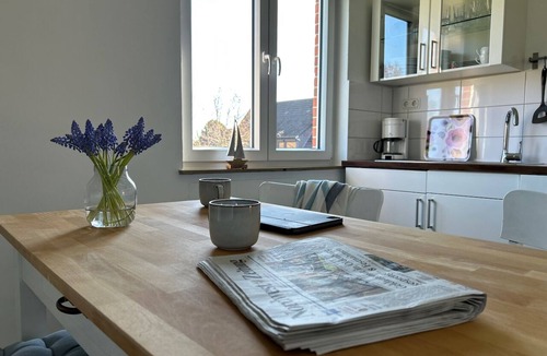Nordseebad Burhave Apartment | Wattkante Burhave, Apartment Hans & Grete (upper floor): 62 sqm, near the beach
