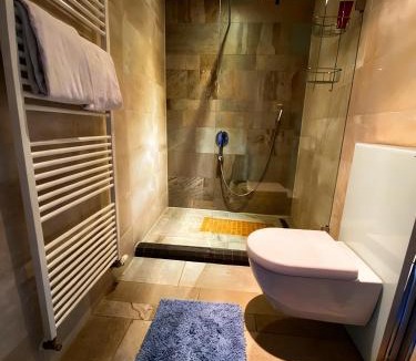 Klingenmuenster Hotel | Weingut Mathis Apartment 2 Sunrise