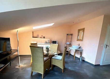 Klingenmuenster Hotel | Weingut Mathis Apartment 2 Sunrise