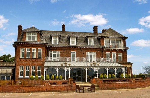 Lowestoft Hotel | Wherry Hotel