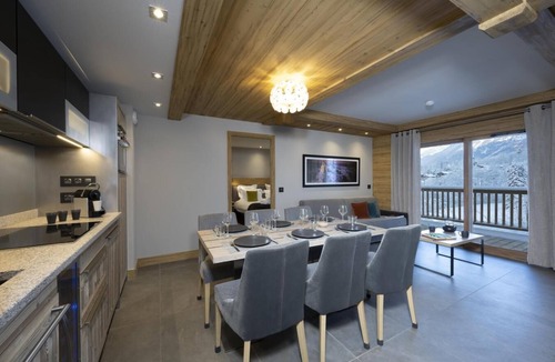 Les Houches Apartment | Wifi, view mountain, fitness, swimming pool, balcony, parking, tv, ski locker, 55m², Les Houches
