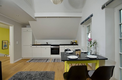 Westerland Apartment | Yellow Upmarine, close to the beach and quiet