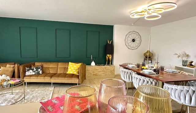 04 Exquisites Apartment mit Terrasse