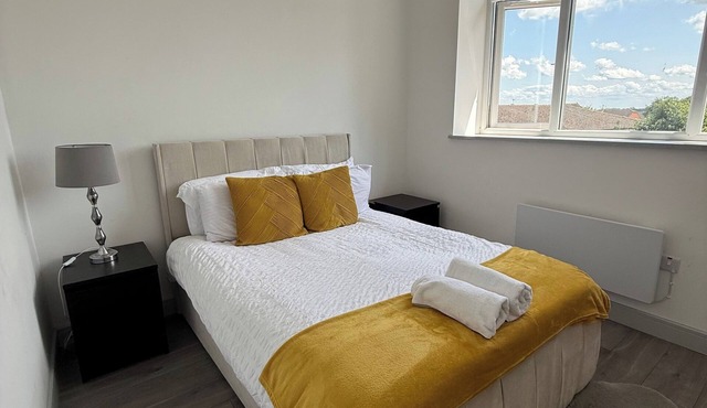 1 Bed Flat - Sleeps 2 - Pets - Parking - Wifi