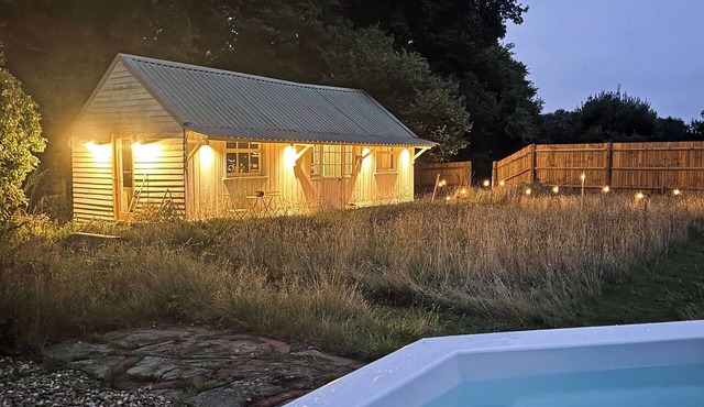 1 bedroom accommodation in Dorking