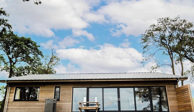 2 bedroom accommodation in Gatehouse of Fleet, near Kirkcudbright