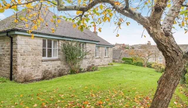 3 Bed in Worth Matravers (oc-wy334)