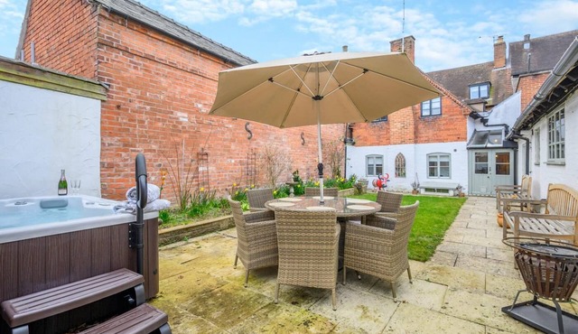 4 Bed in Alcester (oc-s30997)