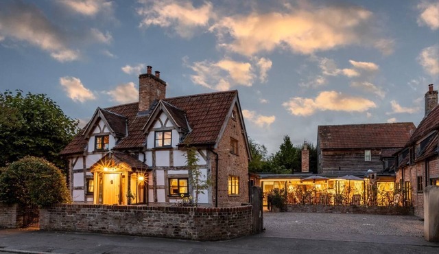 5 Bed in Frampton On Severn (oc-d29489)