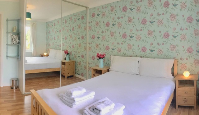 Apple Perch 2BR Flat-Free Parking