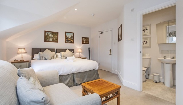Apple Tree Guest House