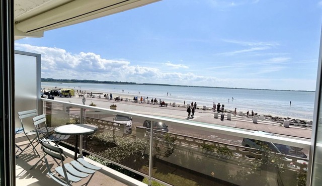Appt Avec vue Exceptionnelle sur la Baie + Garage