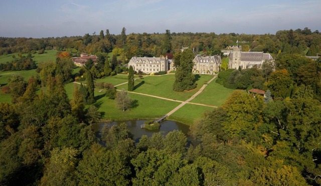 Ashdown Park Hotel