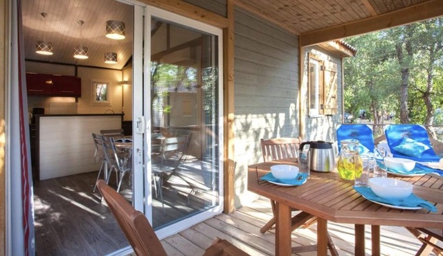 Bagheera Naturist Village, Prestige Chalet