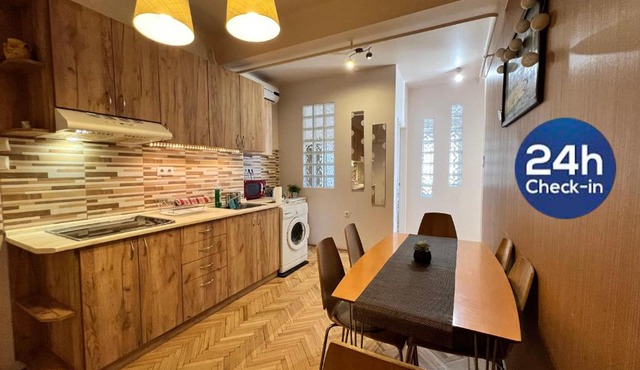 Bartók Apartment