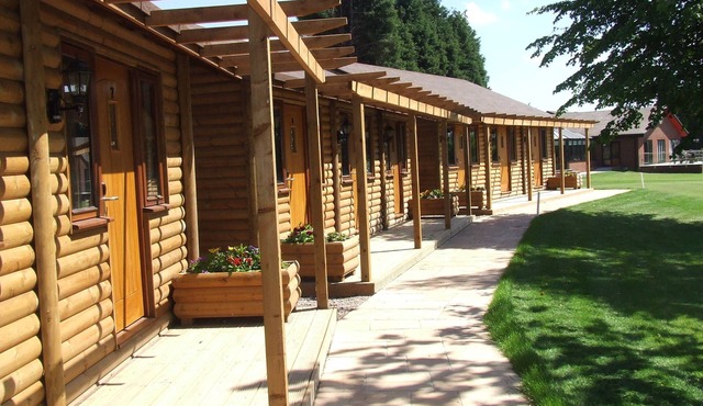 Calderfields Golf & Country Club