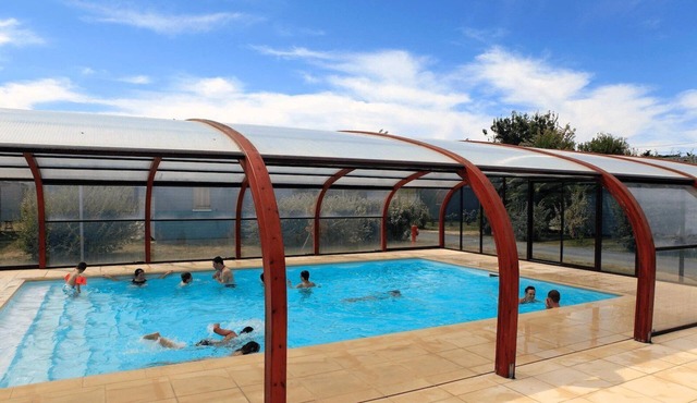 Chalet 2 étoiles - Piscine - eebbhh