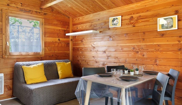 Chalet "Confort 14" with Terrace and Shared Pool