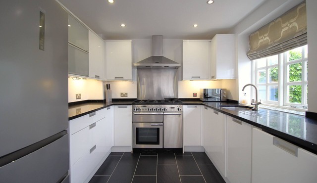 Cornforth Cottage, cosy 3 bed cottage sleeps up to 6
