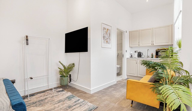 Cozy Didcot Studio | Easy Rail to Oxford & London